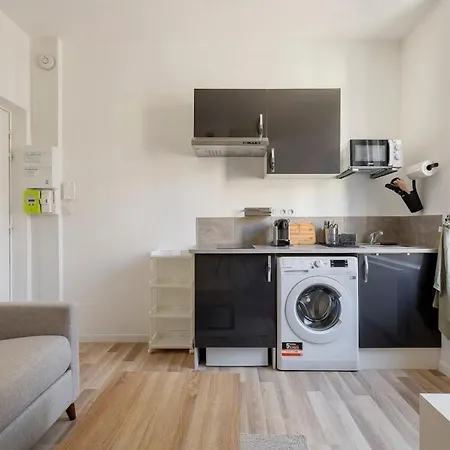 Studio Equipé Boulevard Stalingrad -2 Personnes * Lyon
